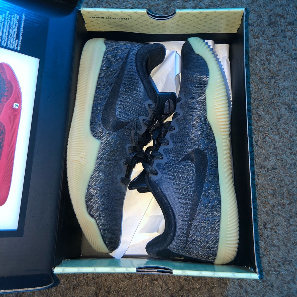 Size US 11 Kobe Mamba Rage PRM Men’s